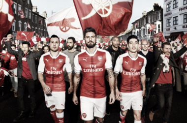 Arsenal revela imagens do uniforme para próxima temporada