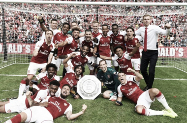 Premier League, Arsenal-Leicester alza il sipario