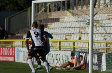 CD Guijuelo - Burgos CF: derbi para seguir en racha