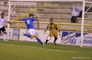 Diego Cervero comanda la victoria oviedista