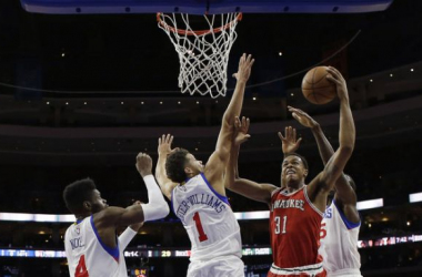 Milwaukee Bucks Cruise Past Philadelphia 76ers