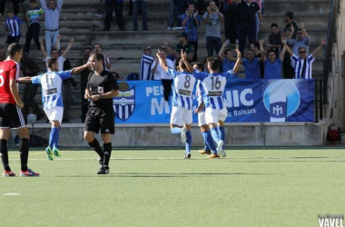 El Atlético Baleares remonta ante el Huracán y desata la locura en Magaluf