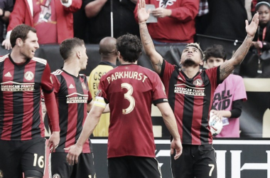Atlanta United move top of the Eastern Conference after Chicago Fire victory