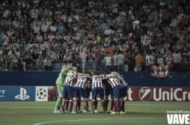 Ojeando al rival: el Atleti, en busca de la caída del Barça en el Calderón