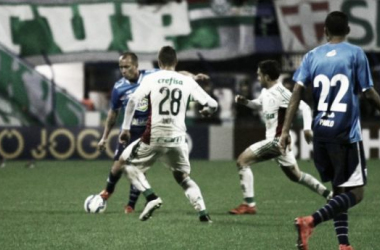 Palmeiras bate Avaí fora de casa e segue próximo à zona da Libertadores