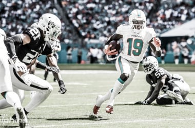 Con una gran segunda mitad, los Dolphins derrotaron a los
Raiders