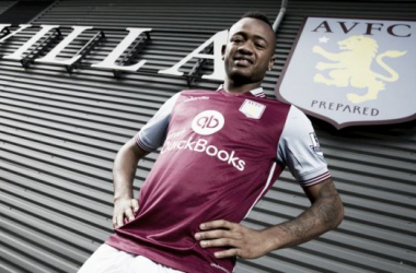 Jordan Ayew rejoint Aston Villa