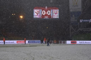 FC Metz - OGC Nice : Sous la neige, le carton rouge se voit mieux