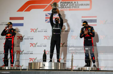 Bahrain GP Report: Hamilton wins as Grosjean survives horrifying crash 