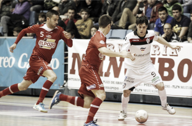 Santiago Futsal cae ante su bestia negra ElPozo Murcia en los últimos segundos