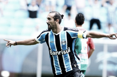 Hernán Barcos demonstra prioridade ao Grêmio entre clubes brasileiros: "É a primeira opção"