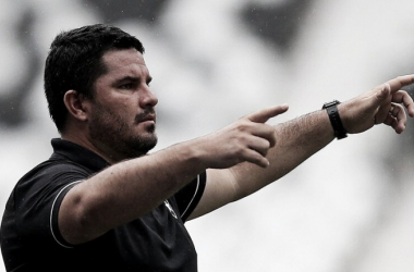 Treinador do Botafogo, Eduardo Barroca avalia desempenho na primeira fase da Copinha
