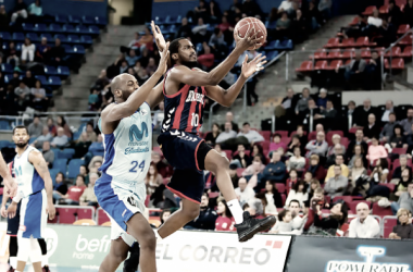 Beaubois impide la sorpresa colegial