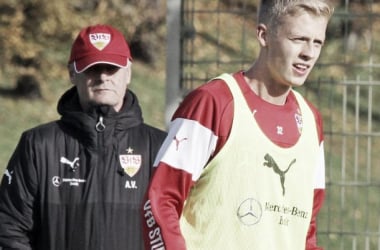 Baumgartl extends with Stuttgart