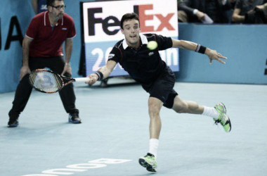 Bautista gana a Thiem con facilidad