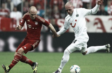 Bayern - Hannover 96: Bavarians hoping to stay on the summit