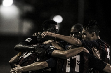 CF Badalona - CF Gavà: A por la victoria, sin entrenadores