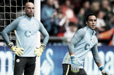 Willy Caballero asegura tener el apoyo de Claudio Bravo en la titularidad