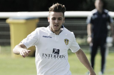 Luke Parkin extends Leeds contract