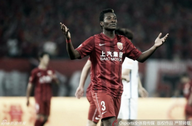 Asamoah Gyan pode estar de partida do Shanghai SIPG