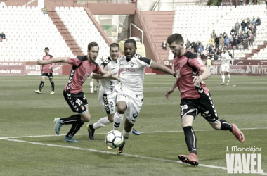 El Albacete mantiene la distancia con el playoff tras el empate ante la Cultural