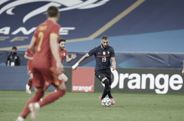 Benzema “debutó” de nuevo con Francia