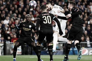 Karim Benzema se ha vestido cien partidos con la camiseta del Real Madrid en Champions