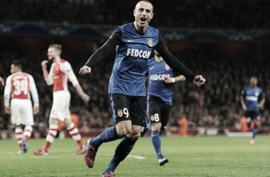 Bournemouth linked with out-of-contract Berbatov