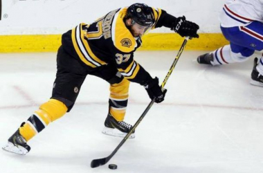 Patrice Bergeron Wins The Frank J Selke Award