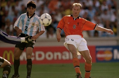 Bergkamp, elegido como el Mejor Futbolista Holandés de los últimos 25 años