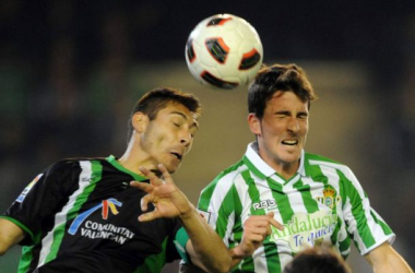 Resultado Betis - Elche en Liga BBVA 2014 (2-1)