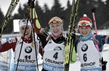 Biathlon, Domracheva regina della mass start a Oberhof