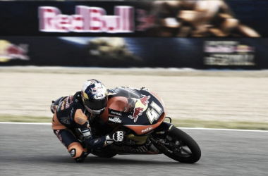 Moto3, Jerez: Binder eroico, parte ultimo e vince il suo primo GP