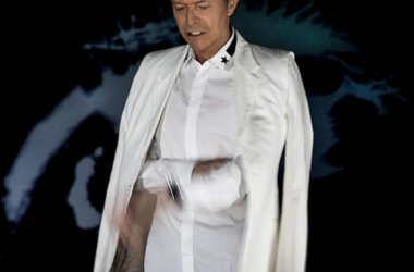 David Bowie dice adiós a los escenarios pero no a la música