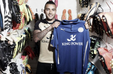 Danny Simpson, otro &#039;red devil&#039; que llega a Leicester