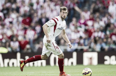 Who is Arsenal target Grzegorz Krychowiak?