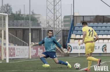 Fotos e imágenes del Villarreal B 0 - 0 Cornellà, de la 3ª jornada del Grupo III de la Segunda División B