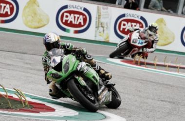 Supersport, Imola: Sofuoglu vince e vola al comando della classifica