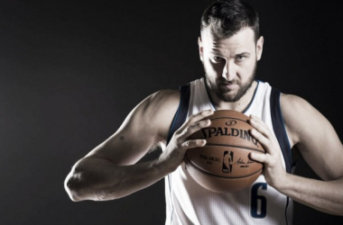 Bogut tiene una díficil situación en la NBA