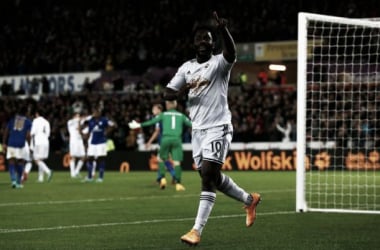 Bony extends contract with Swansea