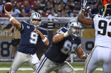 Dallas Cowboys Survive Against The St. Louis Rams In A 34-31 Victory