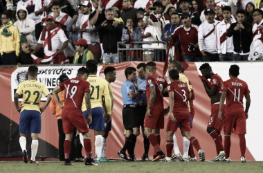 Peru ganha com gol irregular e elimina o Brasil da Copa América