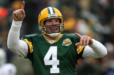 Brett Favre believes Packers have sent "a disrespectful message to Aaron Rodgers"