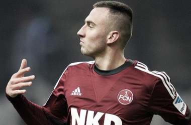 Pensando na próxima temporada, Bayer Leverkusen oficializa contratação de Josip Drmić