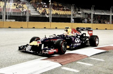 Vettel logra una aplastante victoria en Singapur