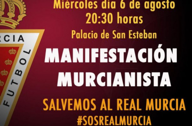 Los aficionados del Real Murcia se movilizan