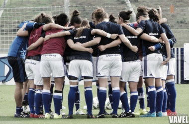 Convocatoria de la Real Sociedad femenina frente al Santa Teresa