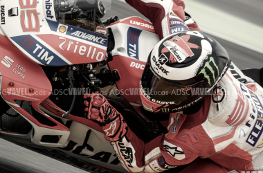 MotoGp, Gp di Catalunya - Fulmine Lorenzo: sua la pole! Marquez e Dovizioso con lui in prima fila