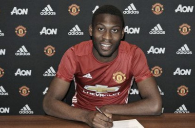 Mensah renueva con el Manchester United hasta 2020