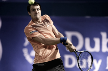 ATP Dubai - Donskoy magnifico, battuto Federer